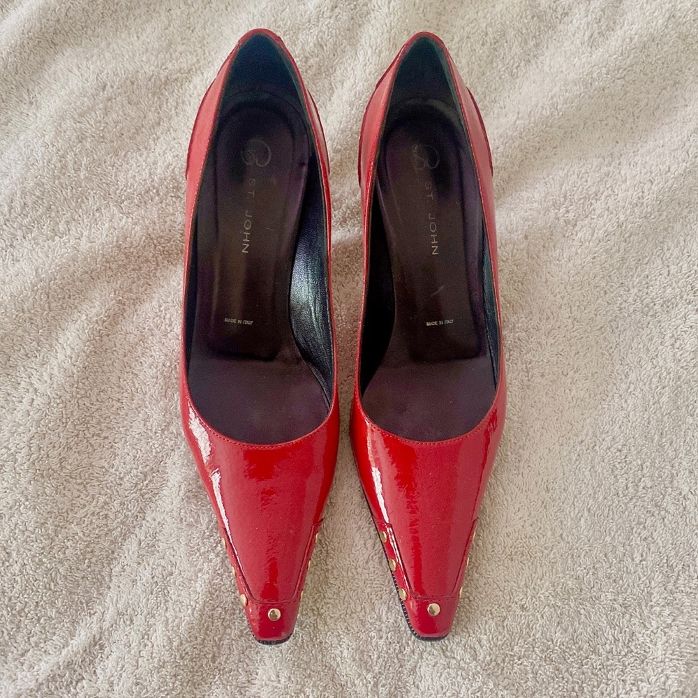 St. John 2 inches heels